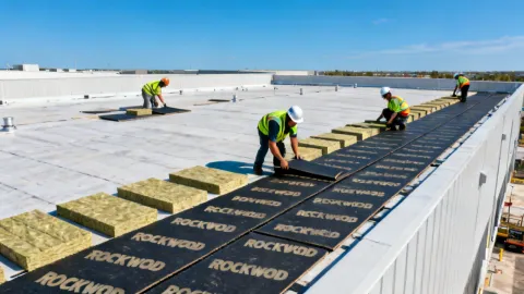 ROCKWOOL flat roof insulation installation